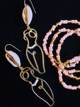 Load image into Gallery viewer, Fiona Gold &amp; Soft Pink Cowrie Earrings