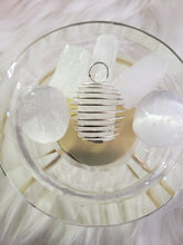 Load image into Gallery viewer, Selenite