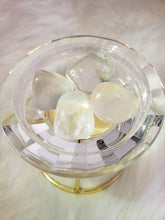 Load image into Gallery viewer, Quartz