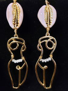 Fiona Gold & Soft Pink Cowrie Earrings