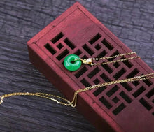 Load image into Gallery viewer, Circle Green Jade Necklace